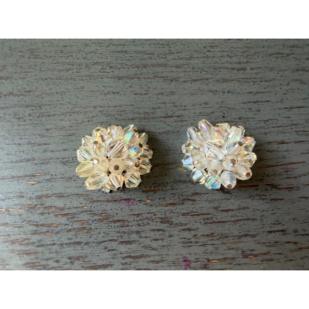 Vintage Aurora Borealis Crystal Cluster Clip On Earrings Iridescent Silver Tone